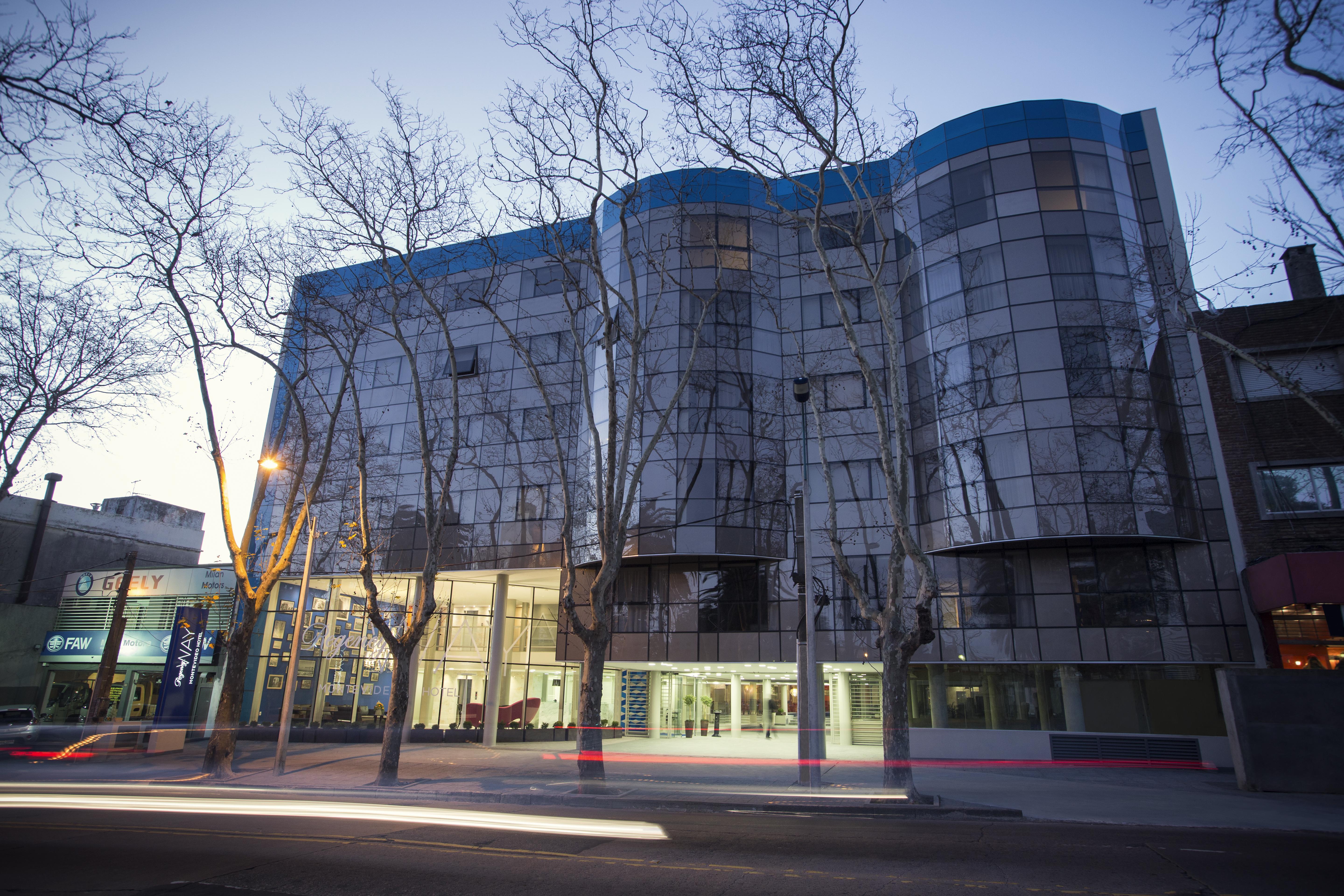 Regency Way Montevideo Hotel Exterior foto