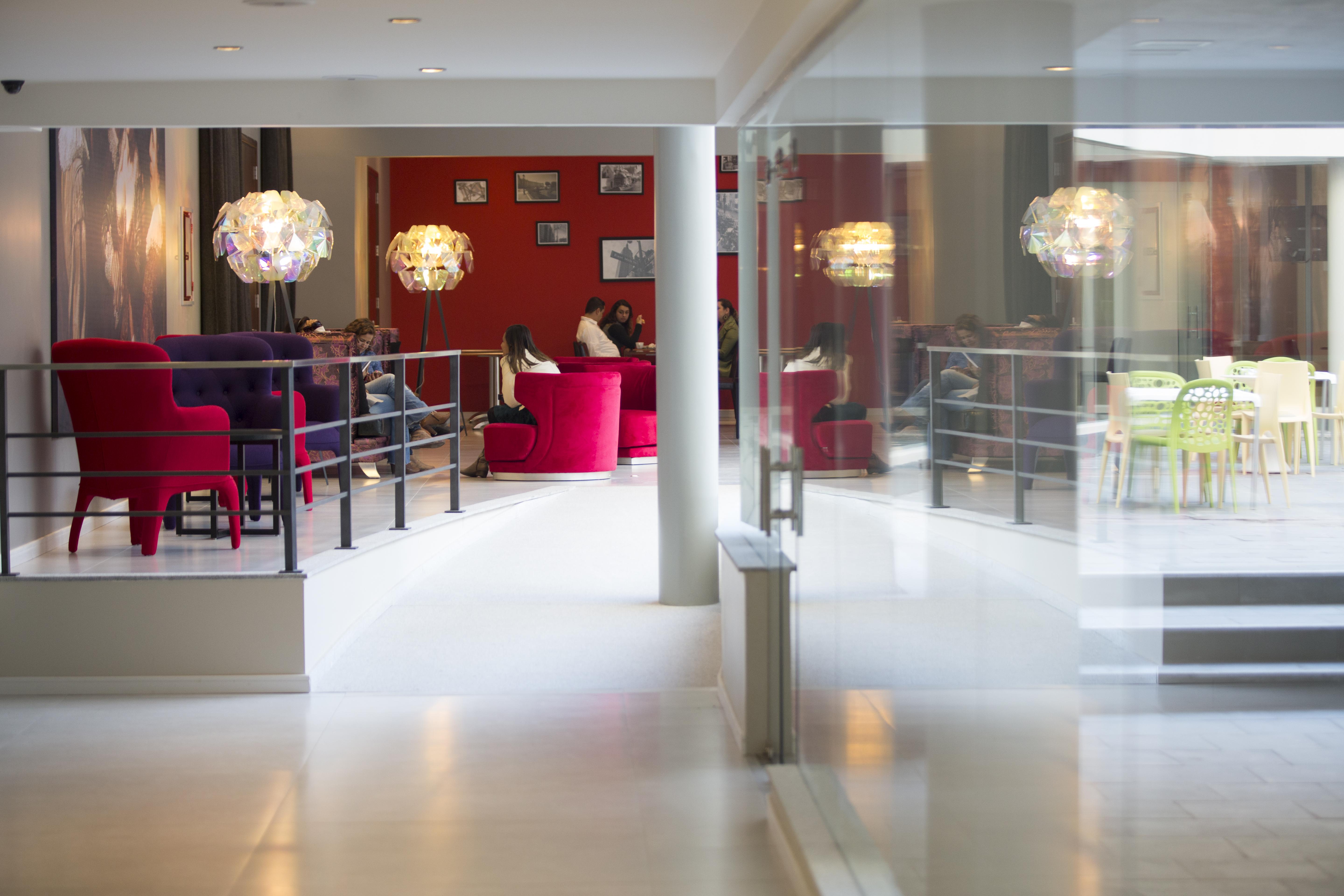 Regency Way Montevideo Hotel Exterior foto